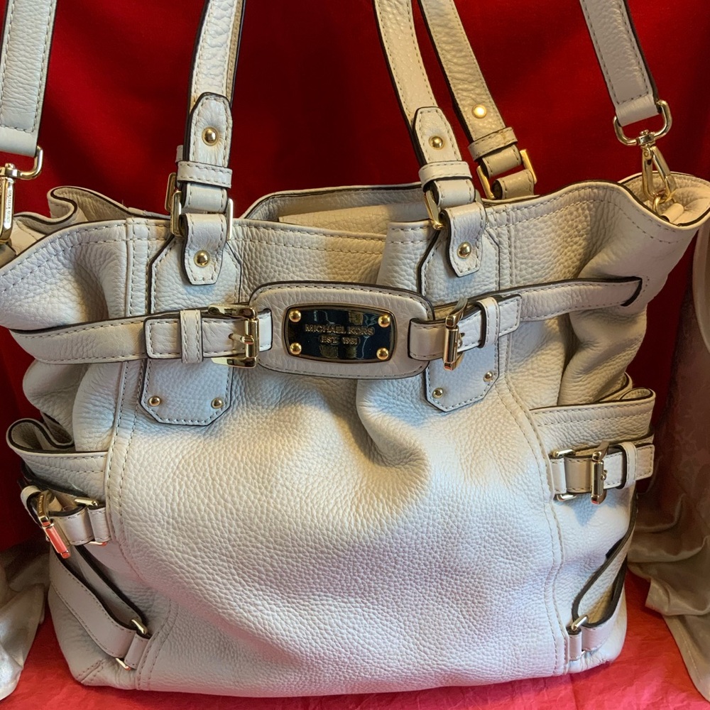 MICHAEL KORS